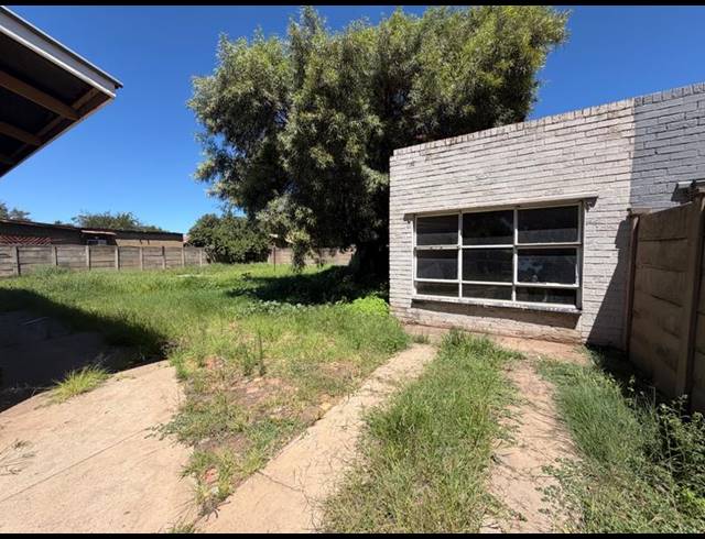 3 BEDROOM HOUSE FOR SALE IN VANDERBIJLPARK CW 5